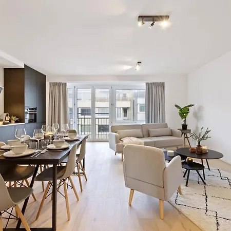 Huswell - Renovated In The Heart Of * Ostend