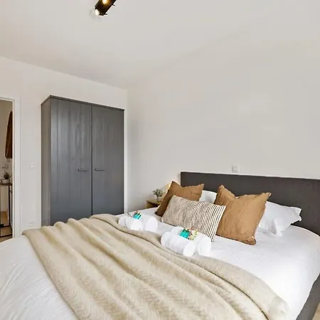 Huswell - Renovated In The Heart Of Ostende