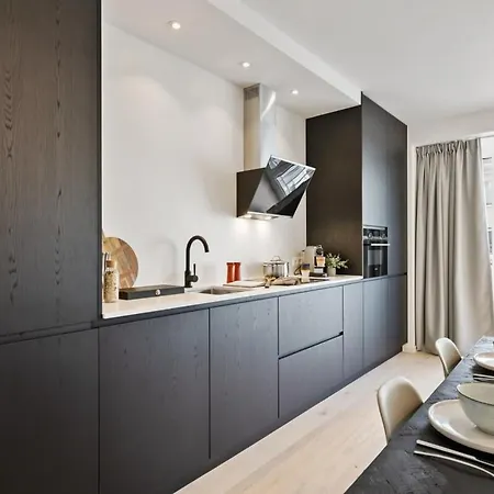 Huswell - Renovated In The Heart Of * Oostende