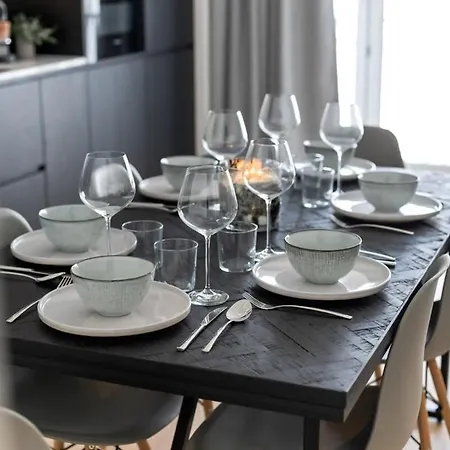 Apartment Huswell - Renovated In The Heart Of *