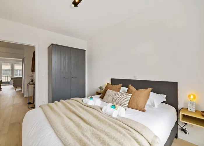 Huswell - Renovated In The Heart Of Oostende