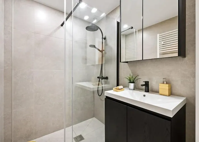 Huswell - Renovated In The Heart Of Appartement Ostende