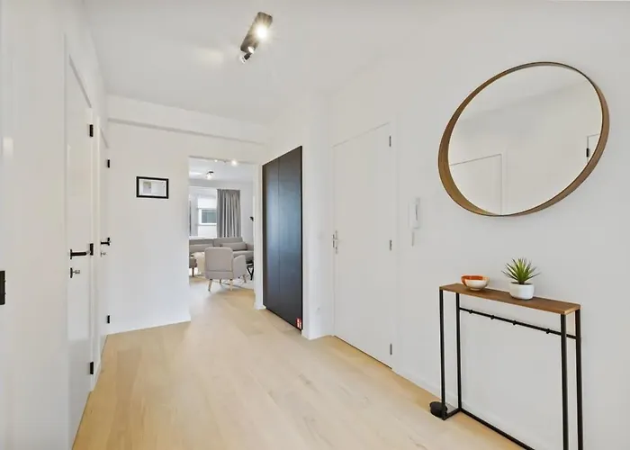 Huswell - Renovated In The Heart Of Ostende