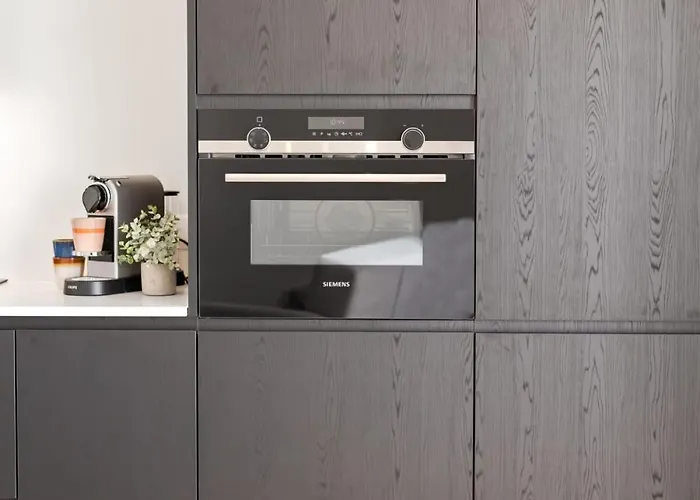 Huswell - Renovated In The Heart Of Appartement Ostende